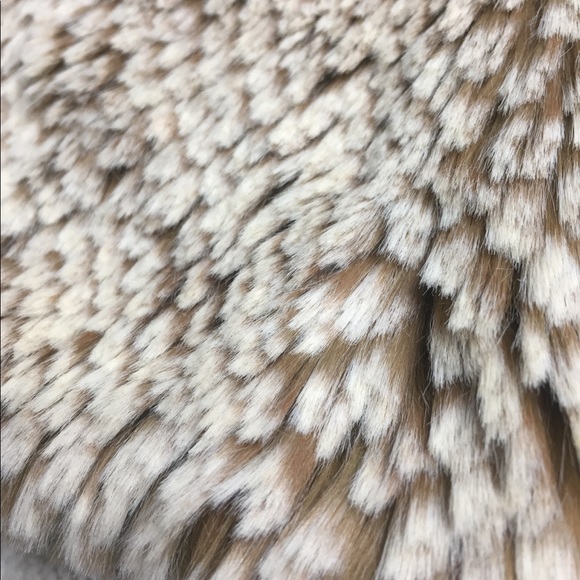 Dylan Faux Fur Vest size XS - Picture 5 of 12